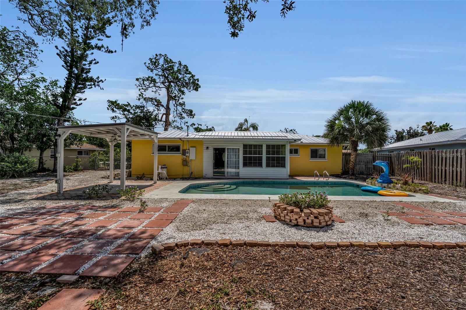WHITFIELD ESTATES BLKS 55-63 - Residential