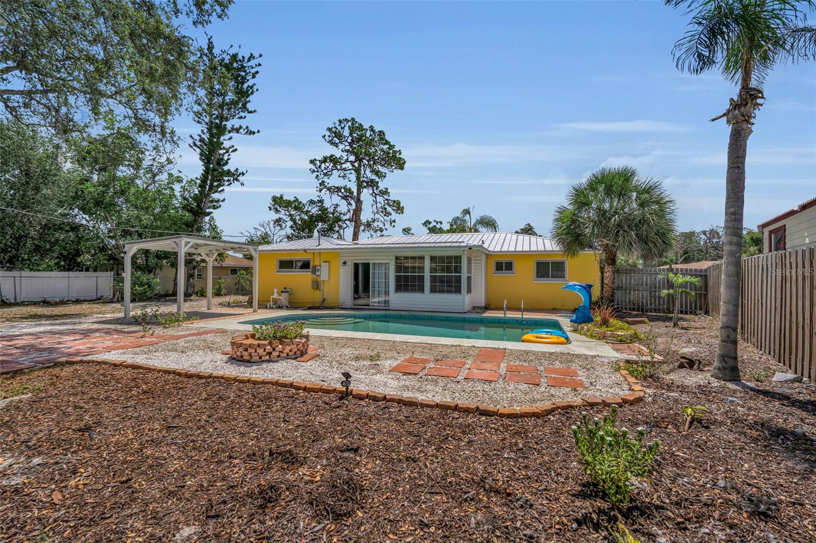 WHITFIELD ESTATES BLKS 55-63 - Residential