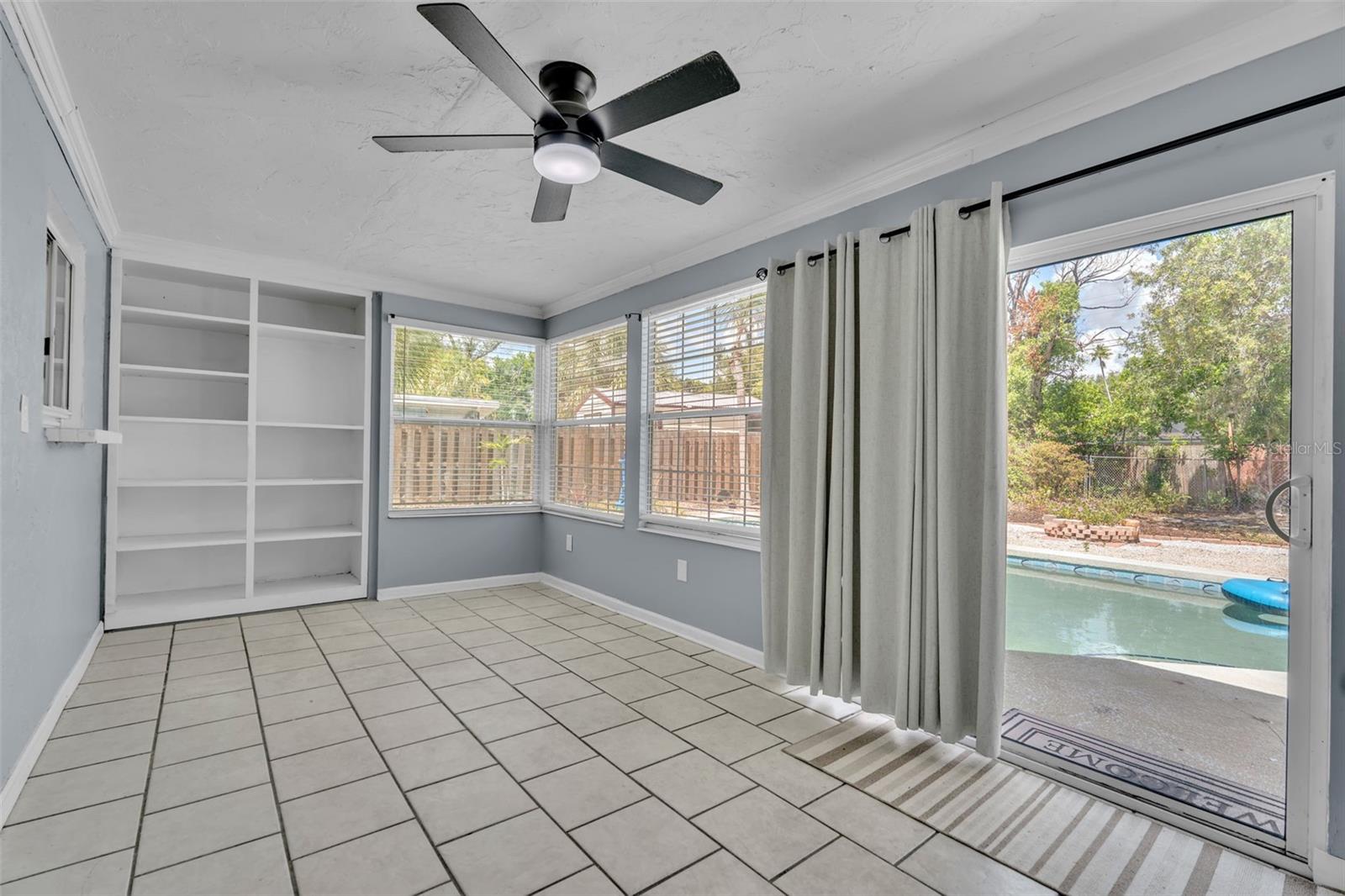 WHITFIELD ESTATES BLKS 55-63 - Residential