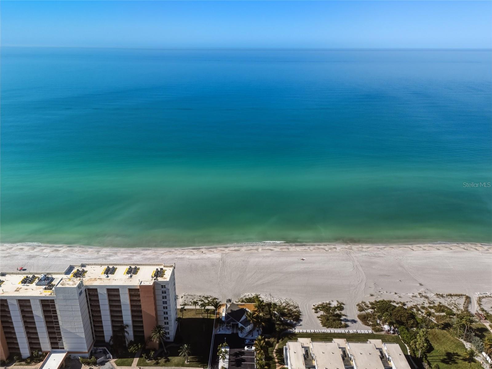 LONGBOAT HARBOUR - Residential