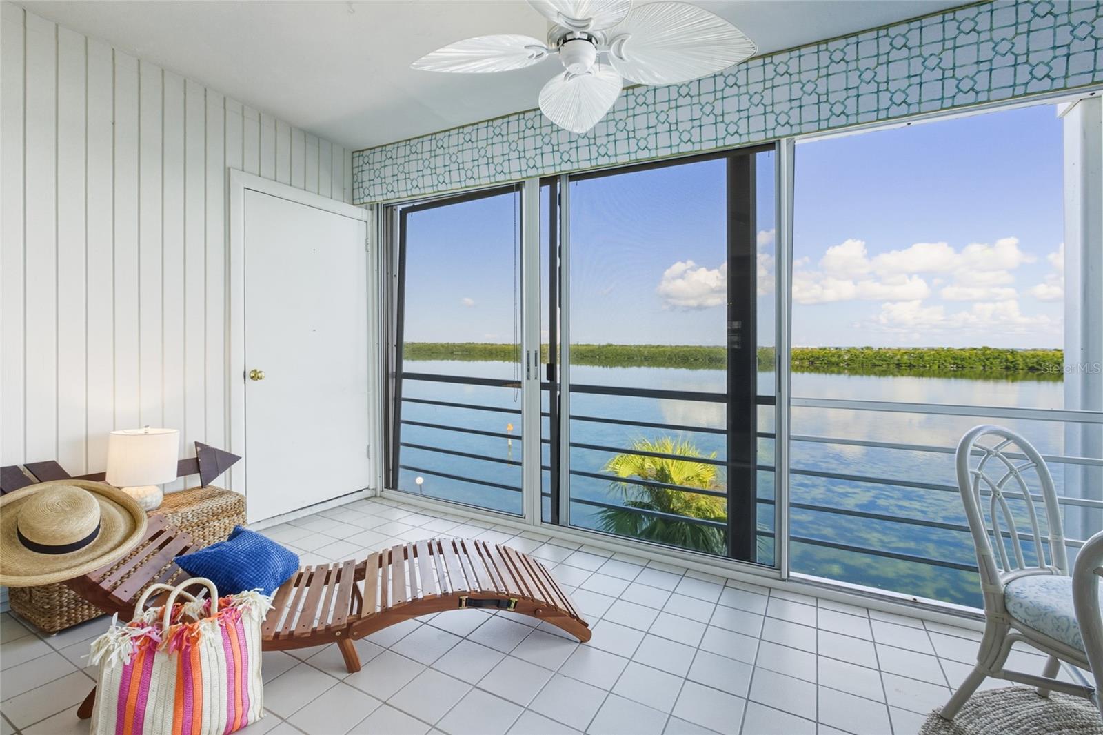LONGBOAT HARBOUR - Residential