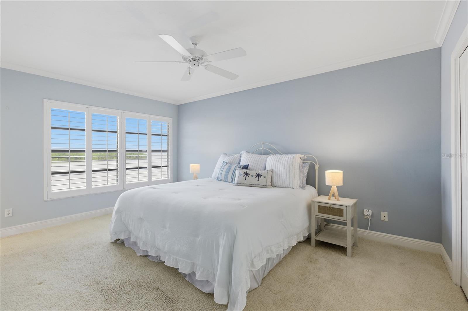 LONGBOAT HARBOUR - Residential