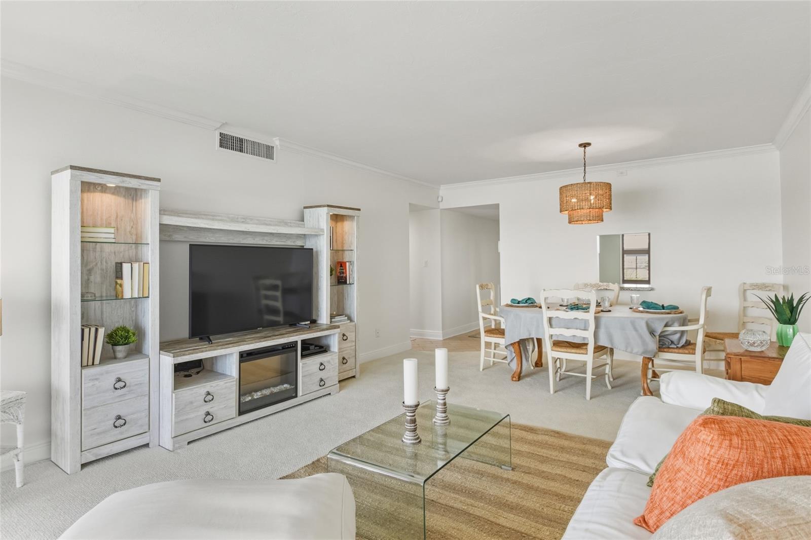 LONGBOAT HARBOUR - Residential