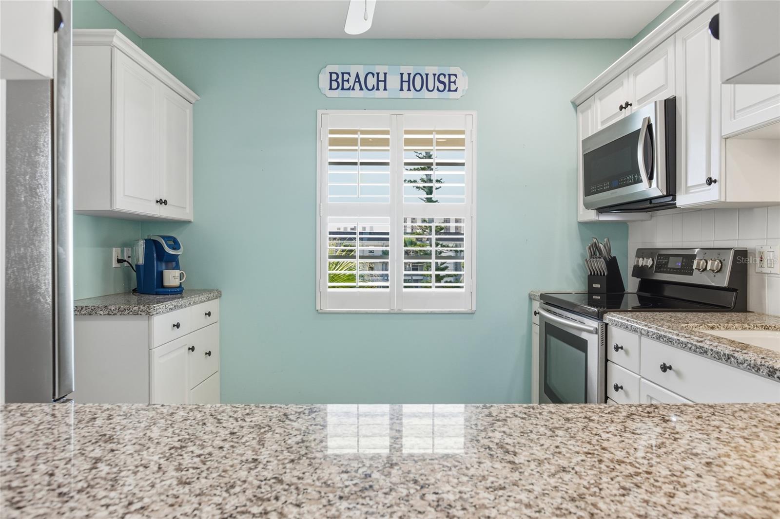 LONGBOAT HARBOUR - Residential