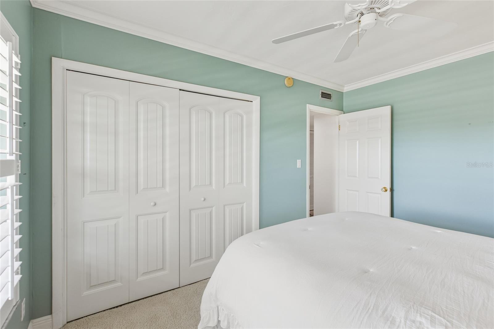 LONGBOAT HARBOUR - Residential