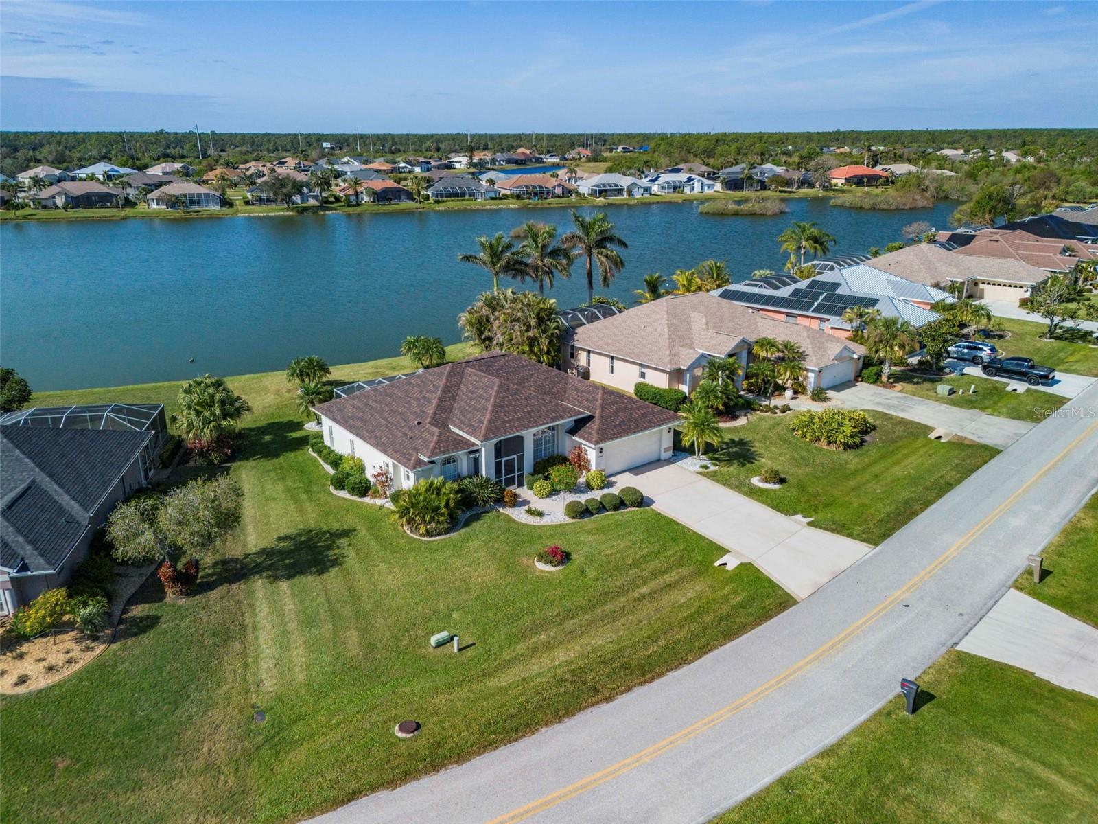 LAKE PEMBROKE SUB - Residential