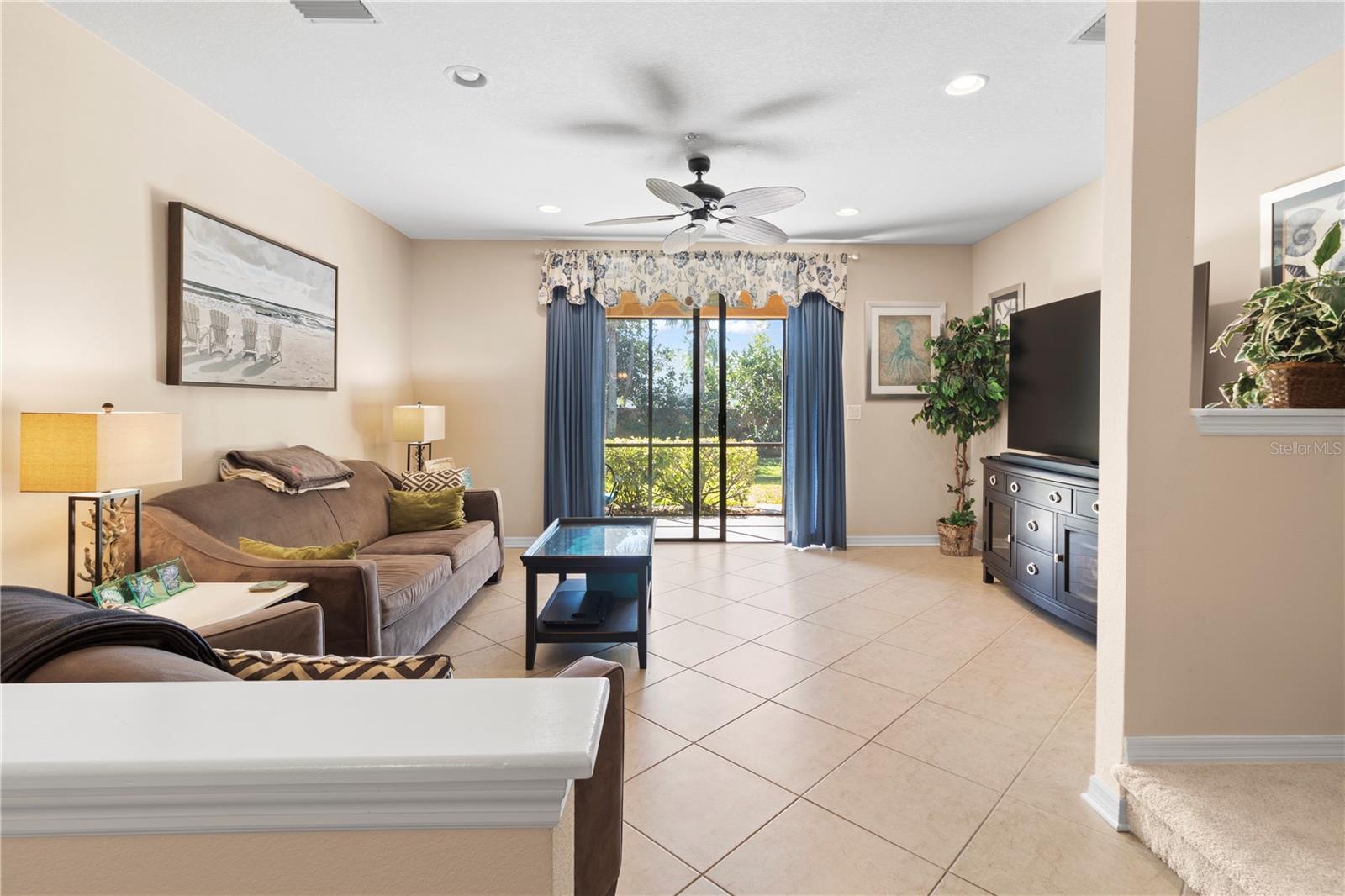 PALMA SOLA TRACE - Residential