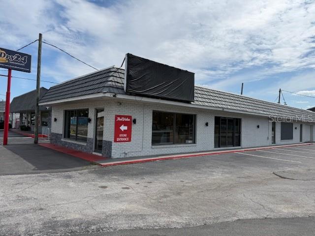 GATEWAY SUB - Commercial Sale