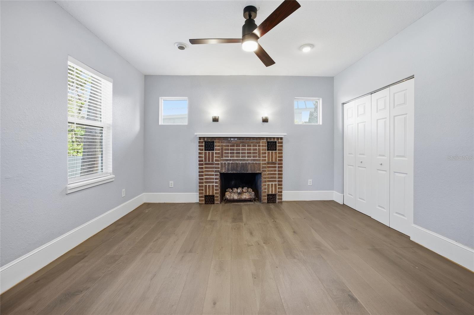 SMITH & DAUGHERTY ADD - Commercial Sale
