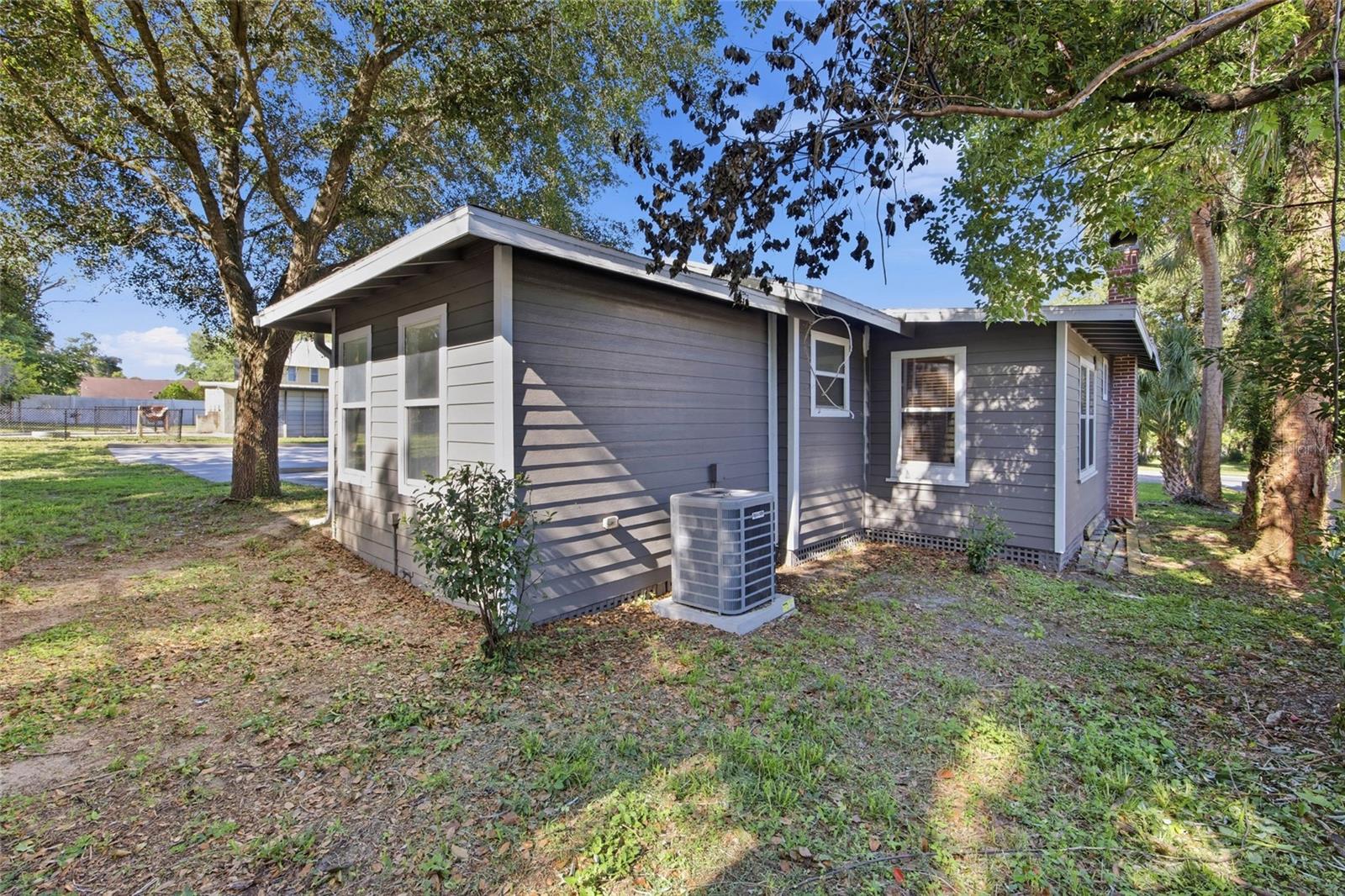 SMITH & DAUGHERTY ADD - Commercial Sale