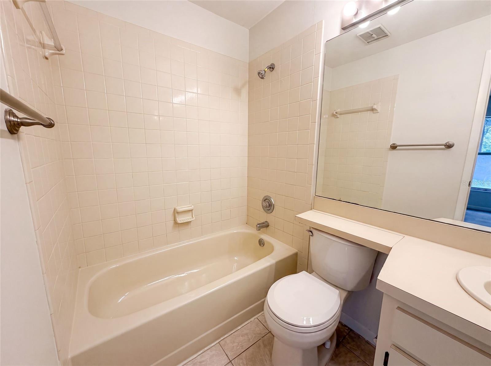 COUNTRYWAY PRCL B TRCT 1 PH - Residential