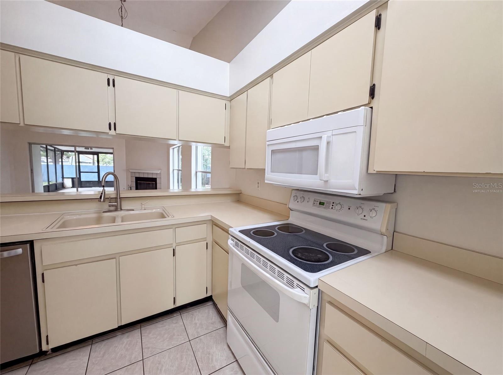 COUNTRYWAY PRCL B TRCT 1 PH - Residential