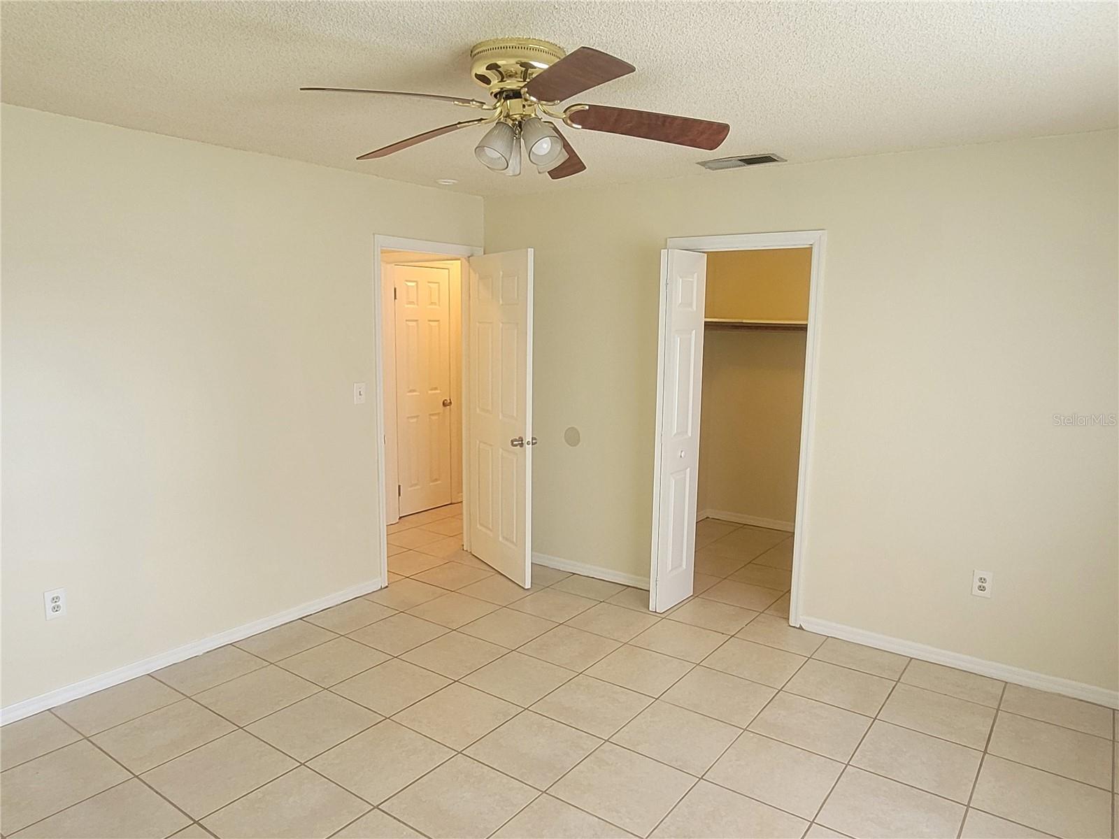 HEATHERWOOD CONDO PH 1 - Residential Lease