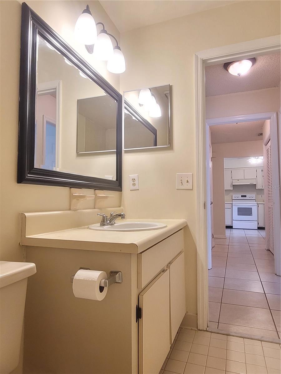 HEATHERWOOD CONDO PH 1 - Residential Lease