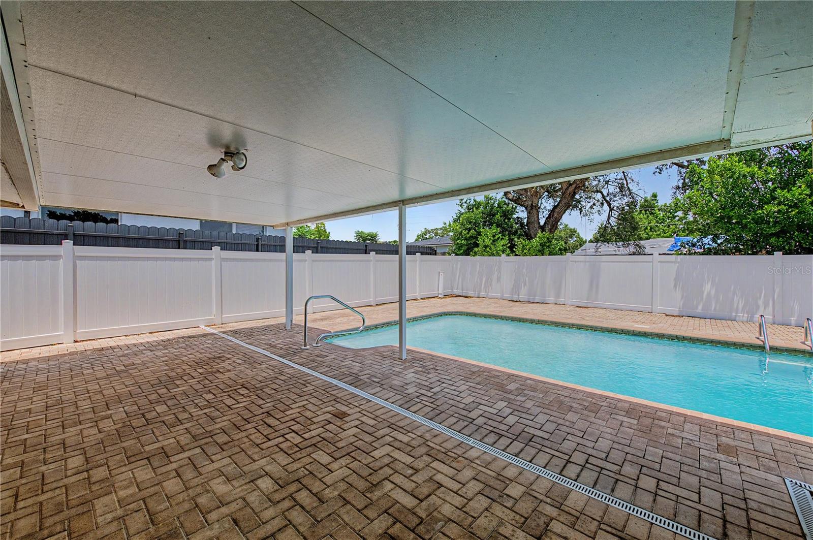 REGENCY PARK - Residential