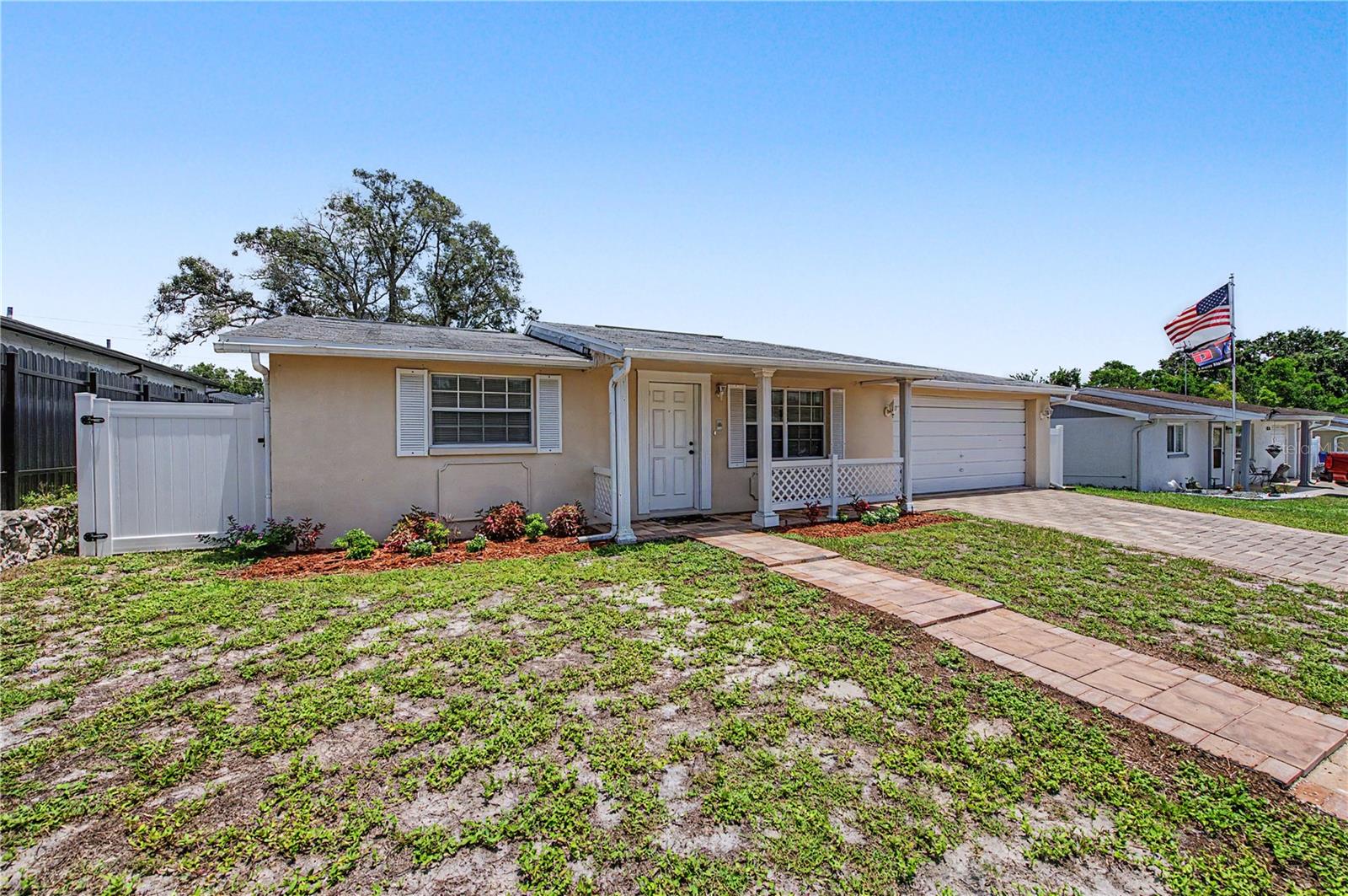 REGENCY PARK - Residential