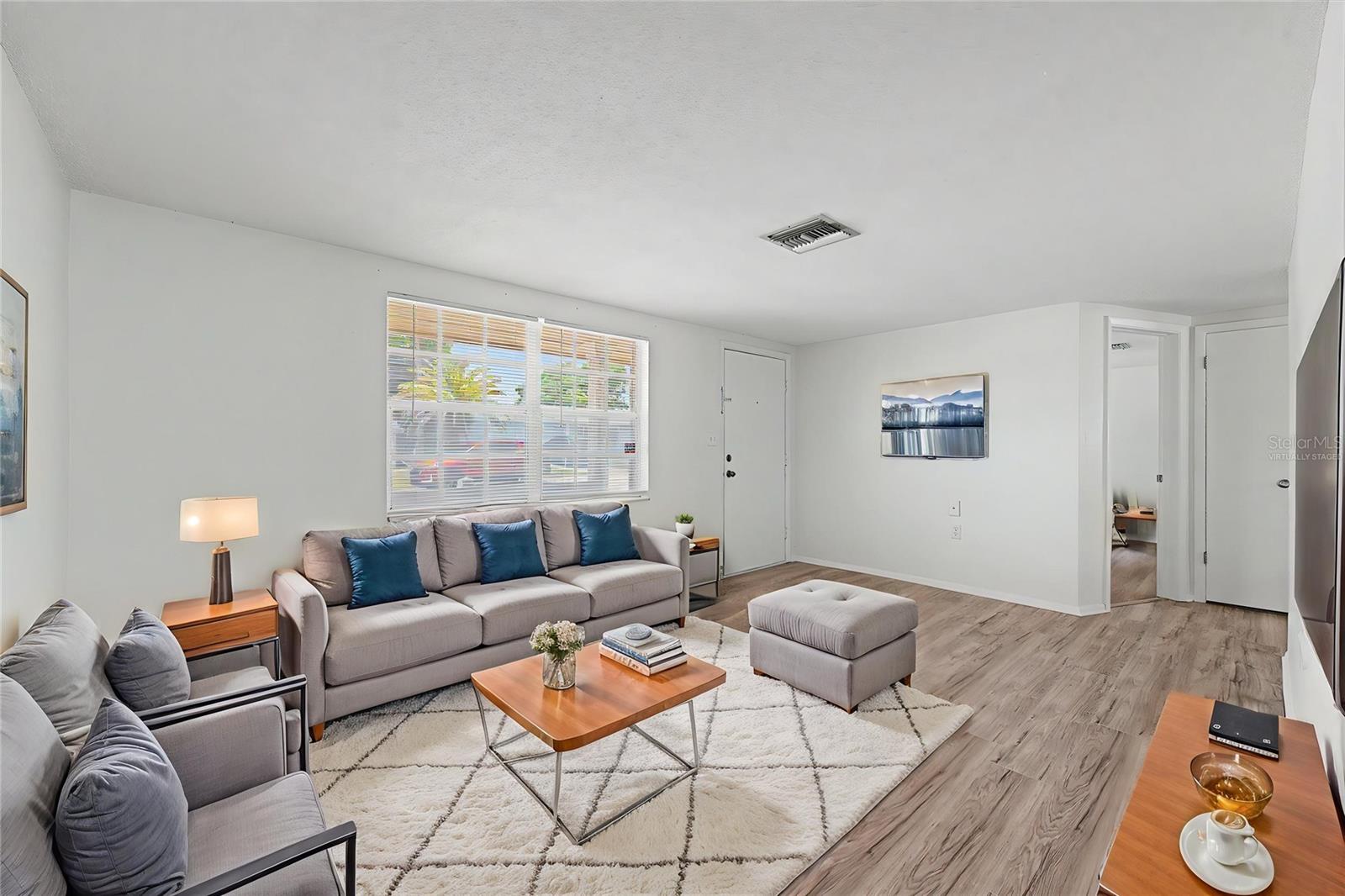REGENCY PARK - Residential