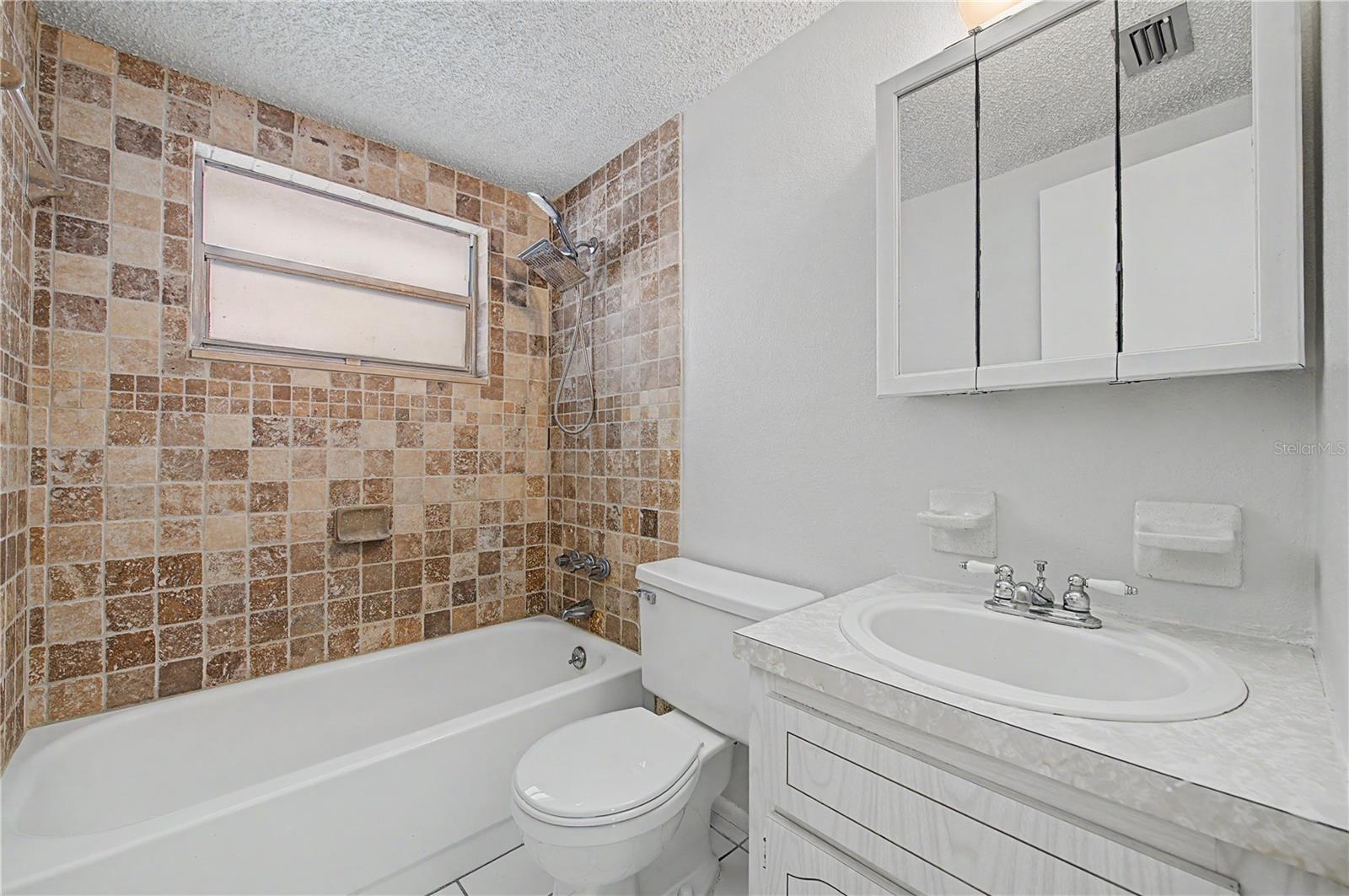 REGENCY PARK - Residential