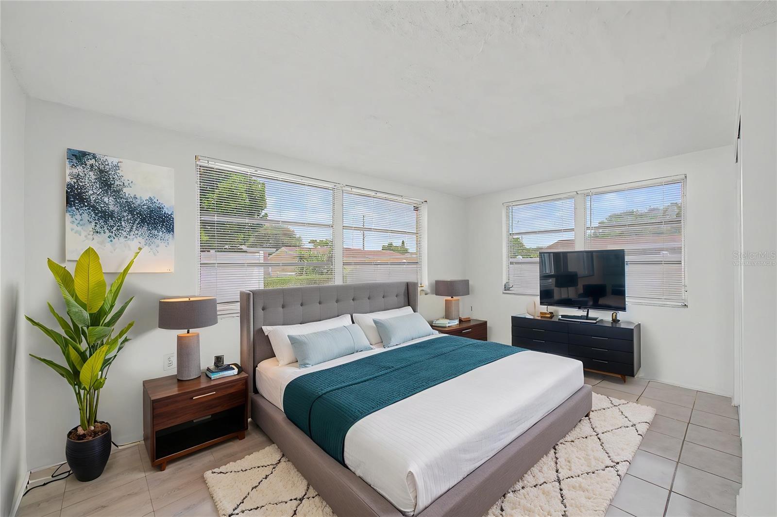 REGENCY PARK - Residential