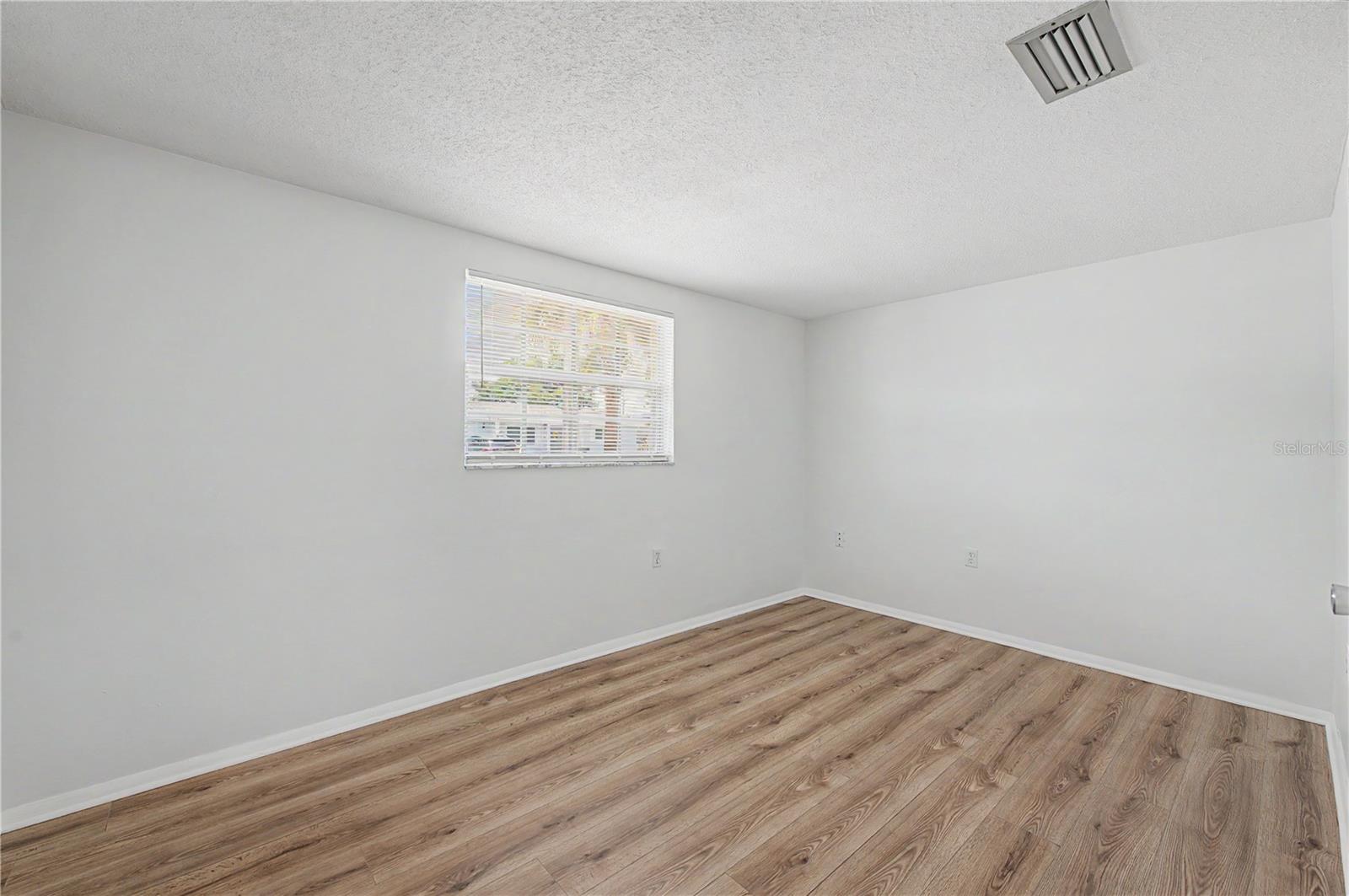 REGENCY PARK - Residential