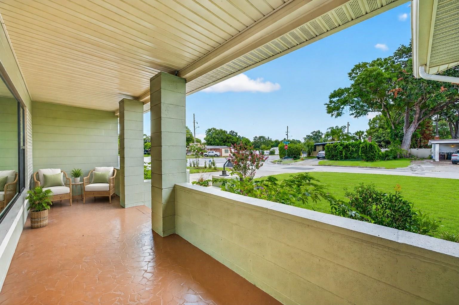 EDGEWATER PARK - Residential