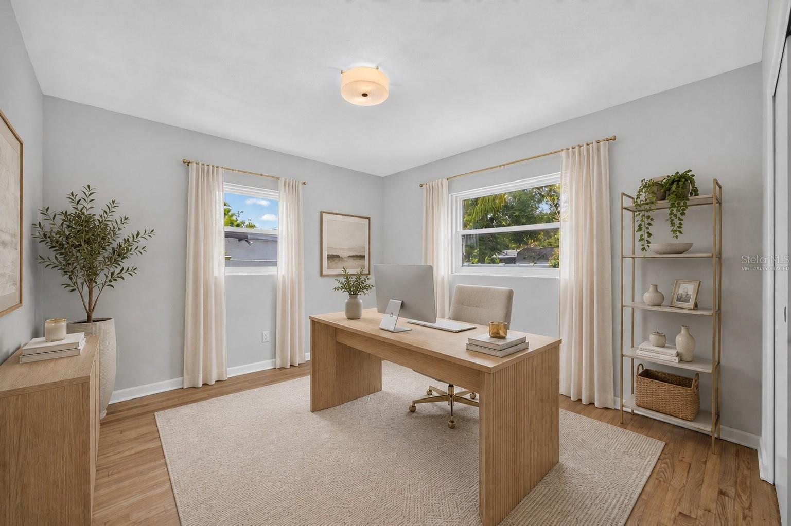 EDGEWATER PARK - Residential