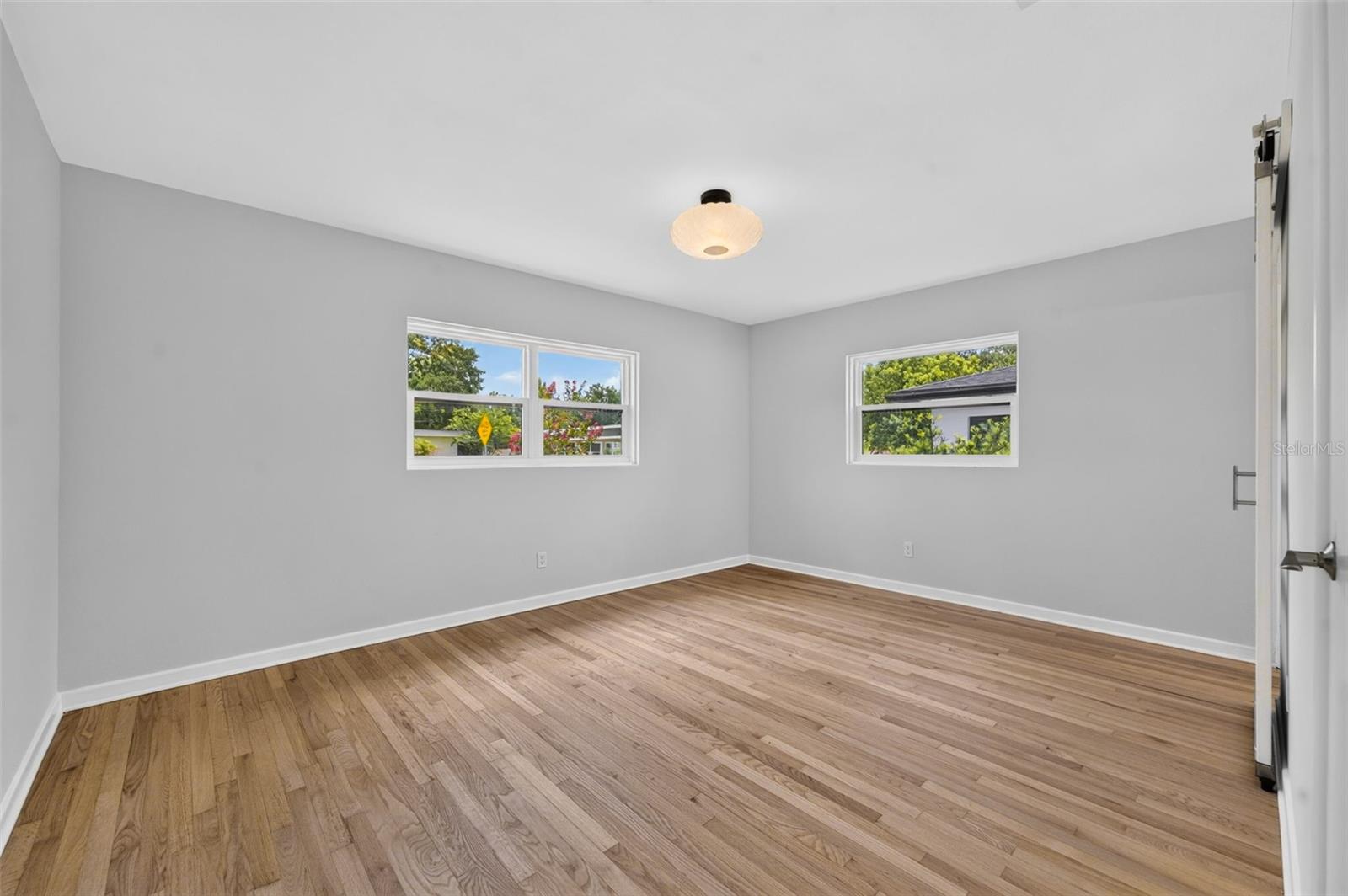 EDGEWATER PARK - Residential