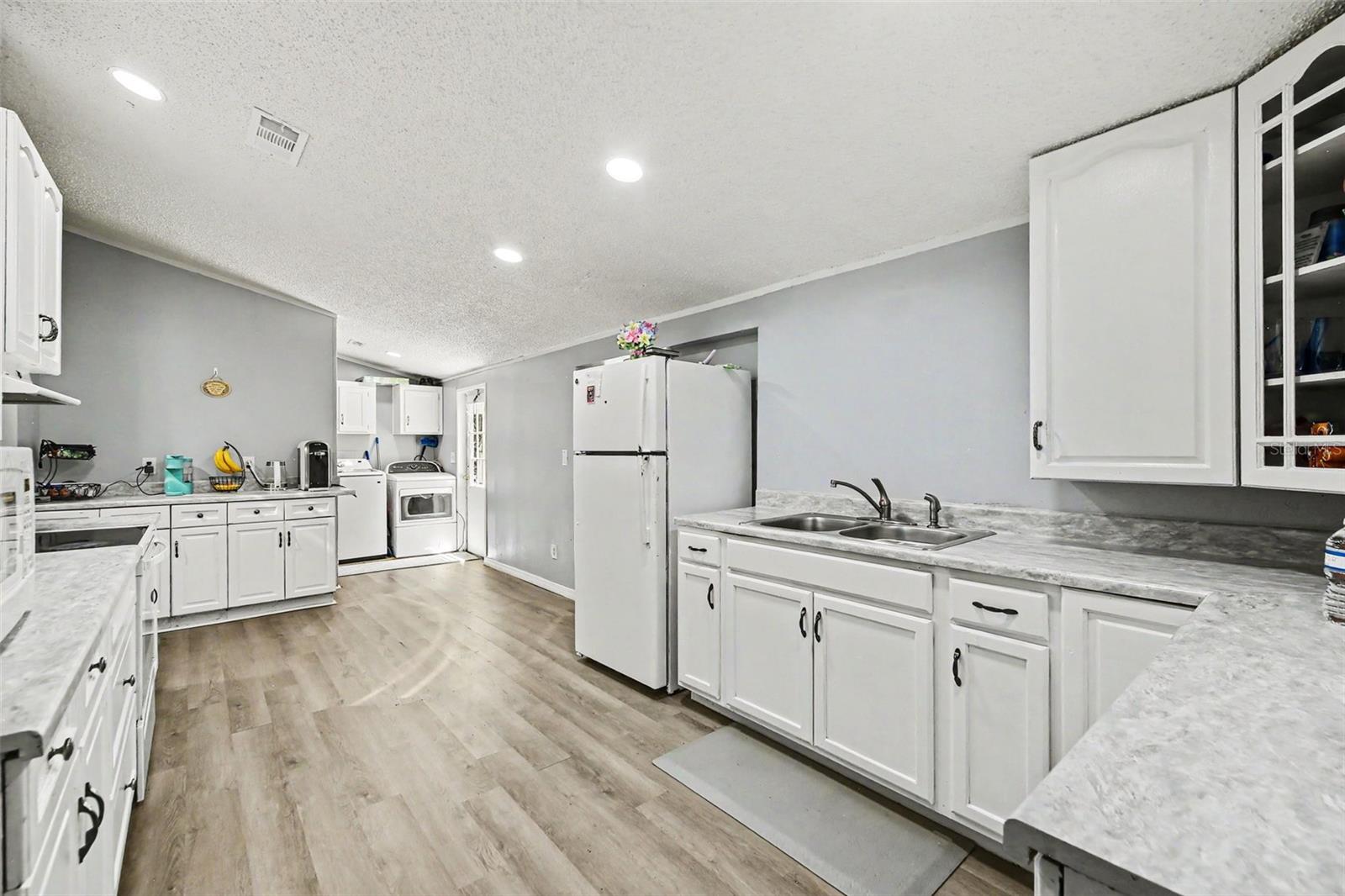DAYTONA BEACH NORTH - Residential