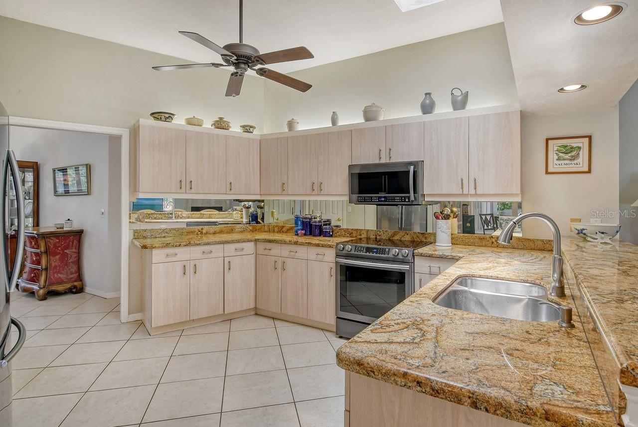 OAK RIDGE - Residential