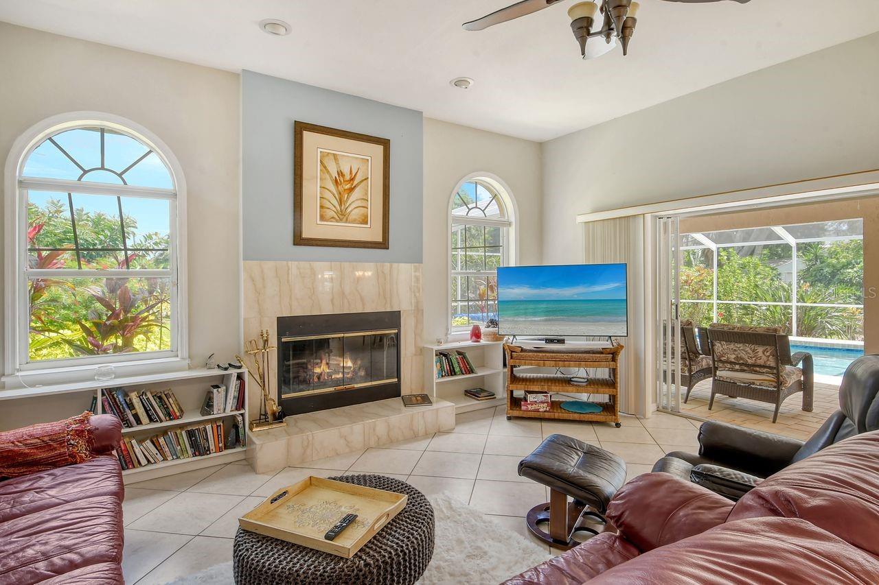 OAK RIDGE - Residential