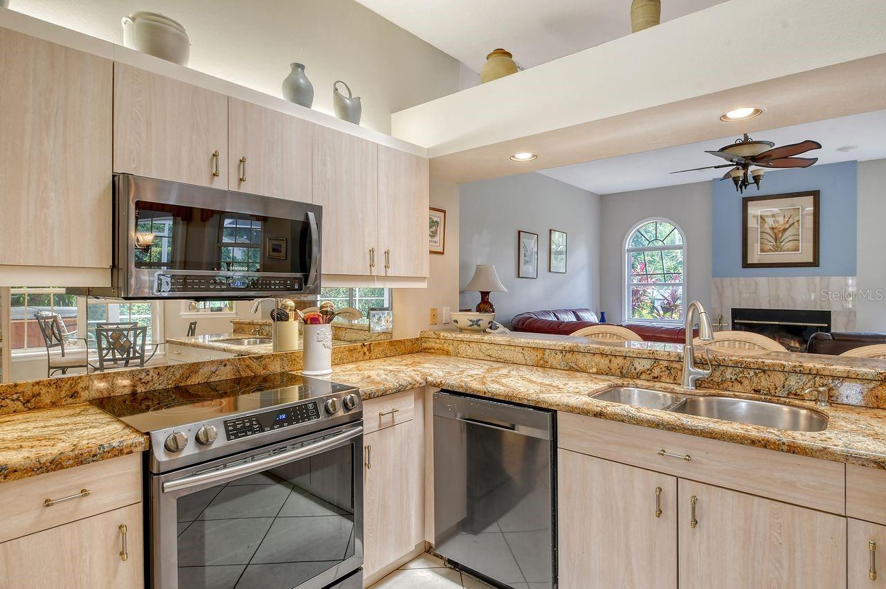 OAK RIDGE - Residential