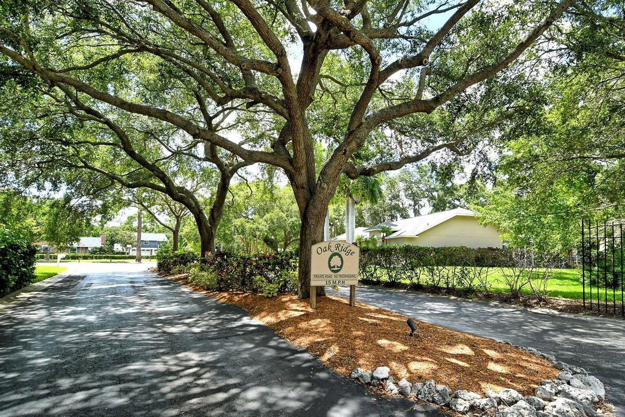 OAK RIDGE - Residential