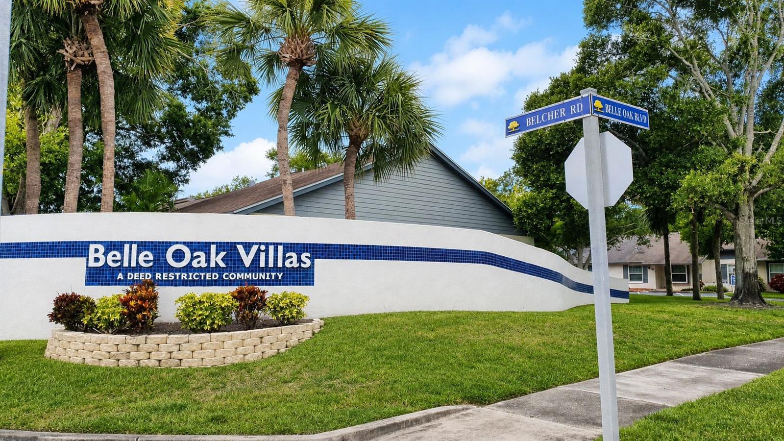 BELLE OAK VILLAS - Residential
