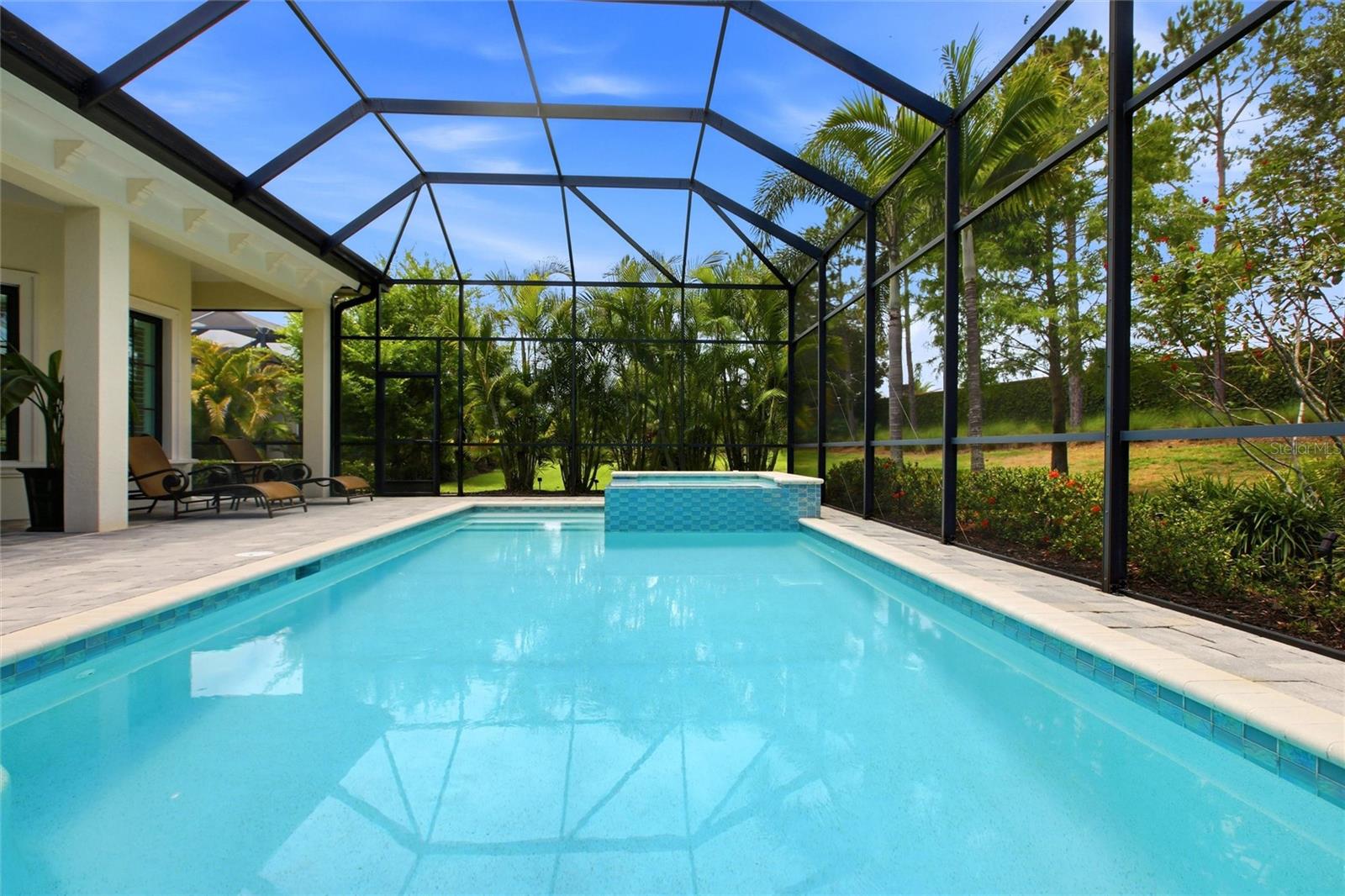 LAKE CLUB PH II - Residential