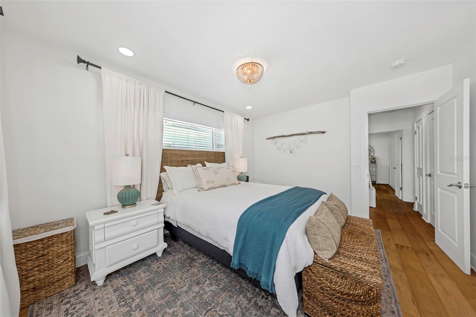 BAY TERRACE & BAY TERRACE ADD - Residential