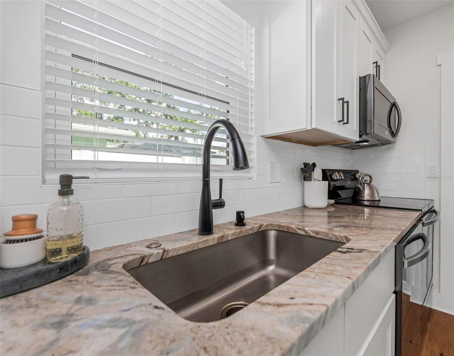 BAY TERRACE & BAY TERRACE ADD - Residential