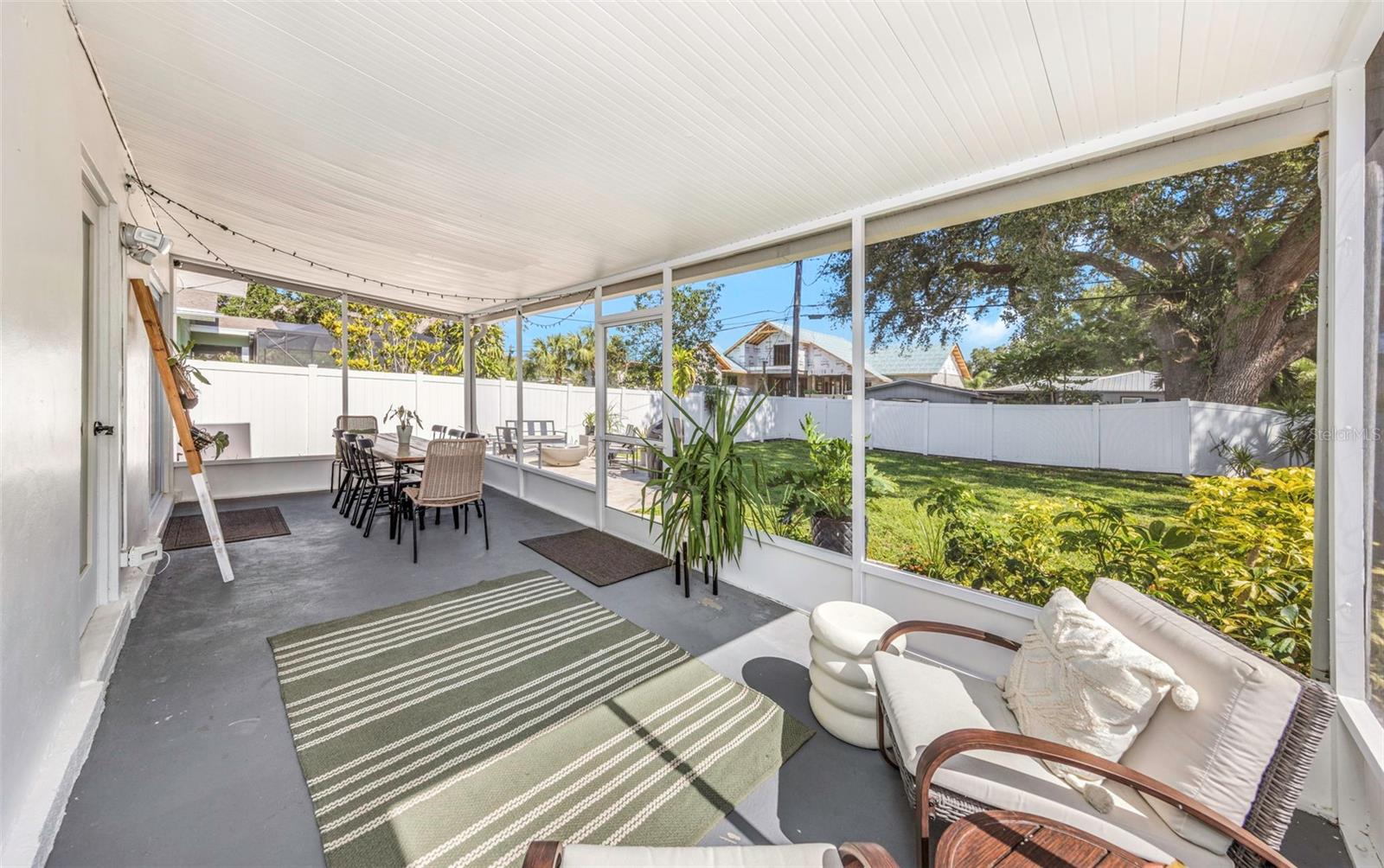 BAY TERRACE & BAY TERRACE ADD - Residential