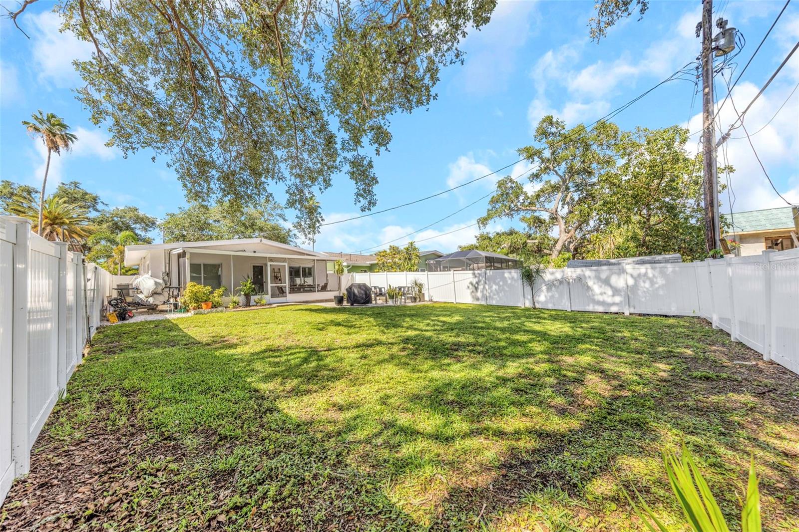 BAY TERRACE & BAY TERRACE ADD - Residential