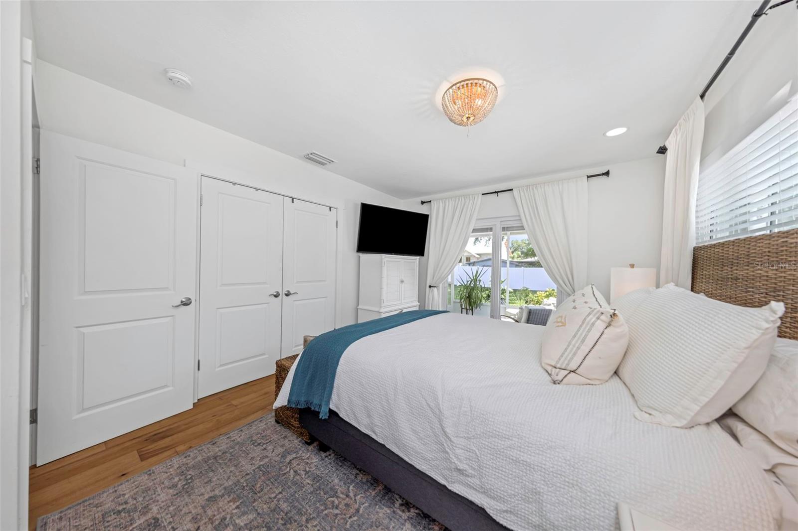 BAY TERRACE & BAY TERRACE ADD - Residential