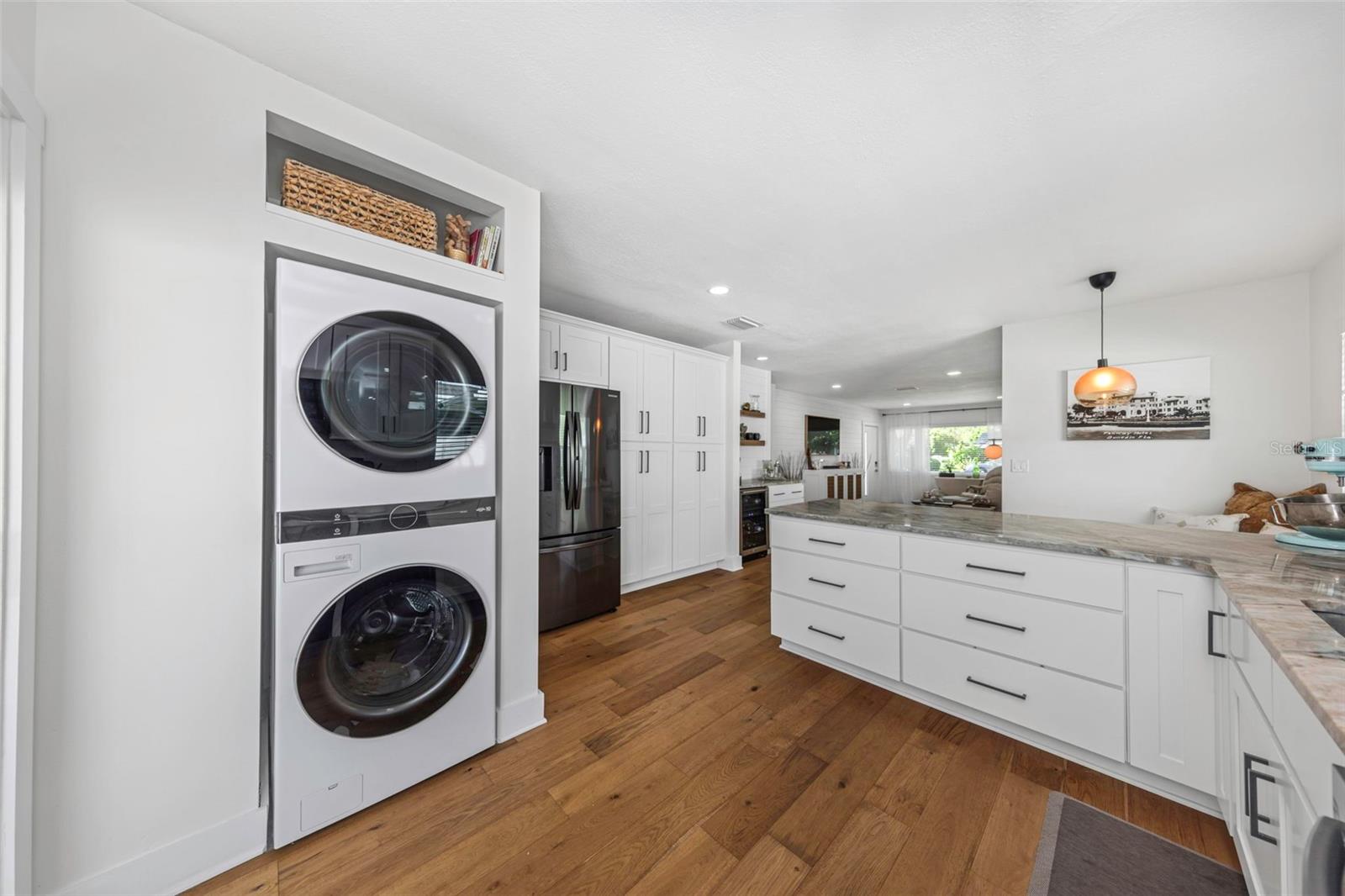 BAY TERRACE & BAY TERRACE ADD - Residential