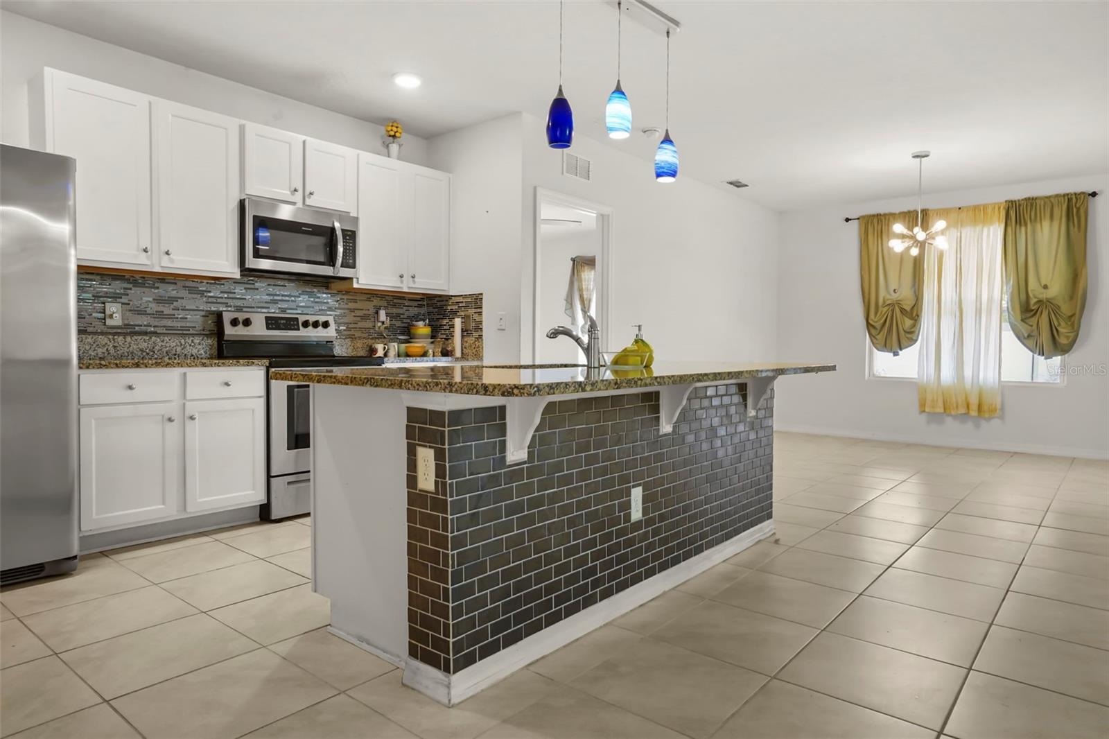 MURANO AT WESTSIDE - Residential Lease