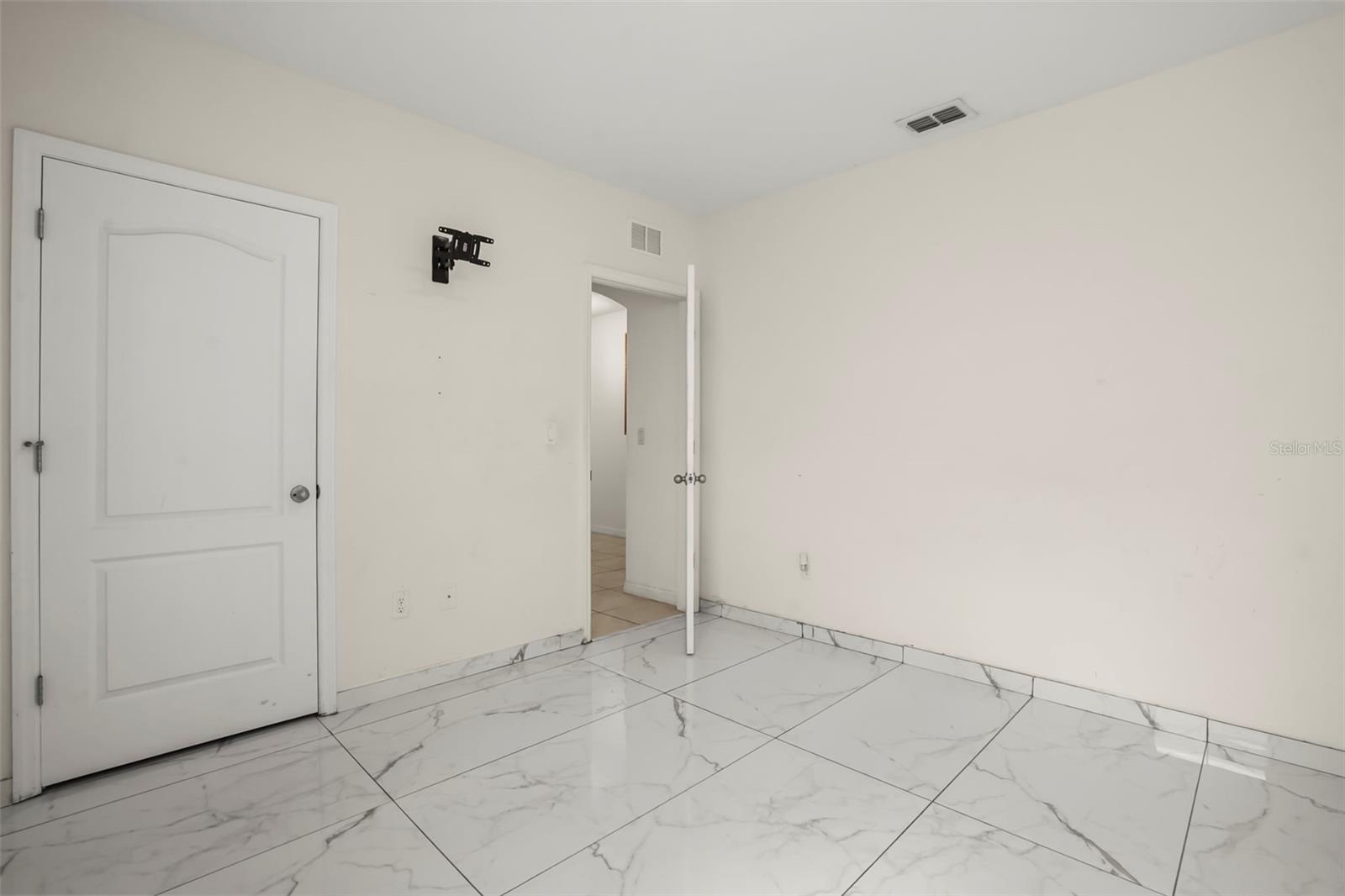 MURANO AT WESTSIDE - Residential Lease