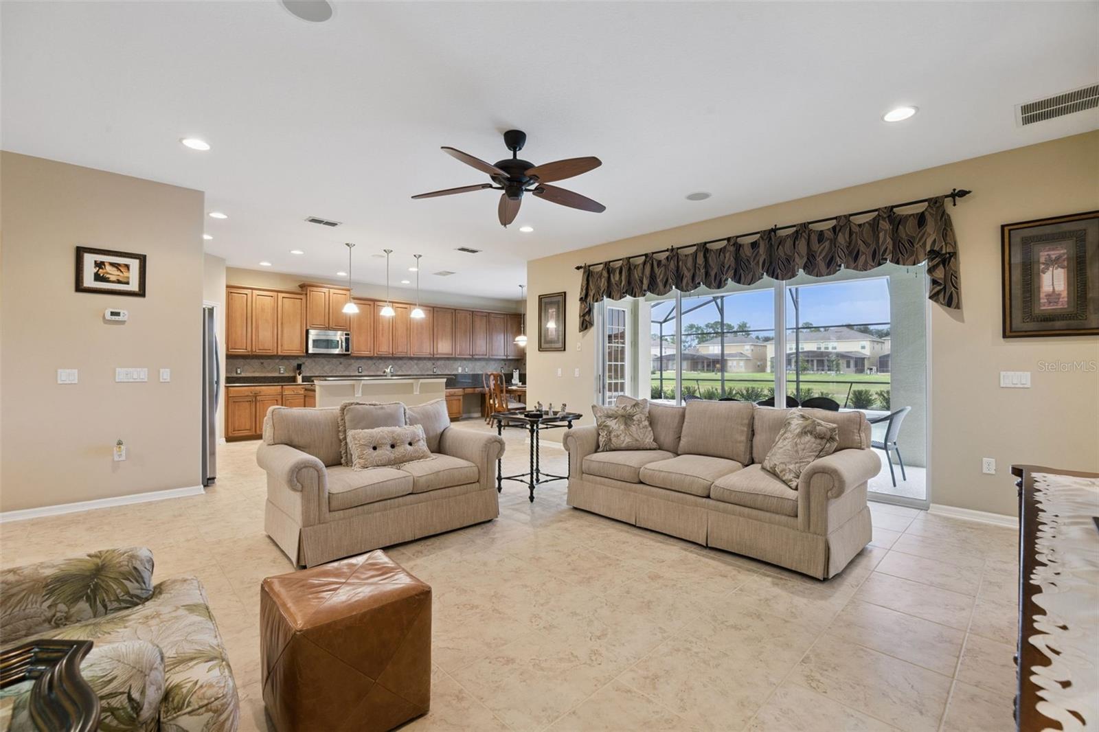 GRANDE PINES - Residential