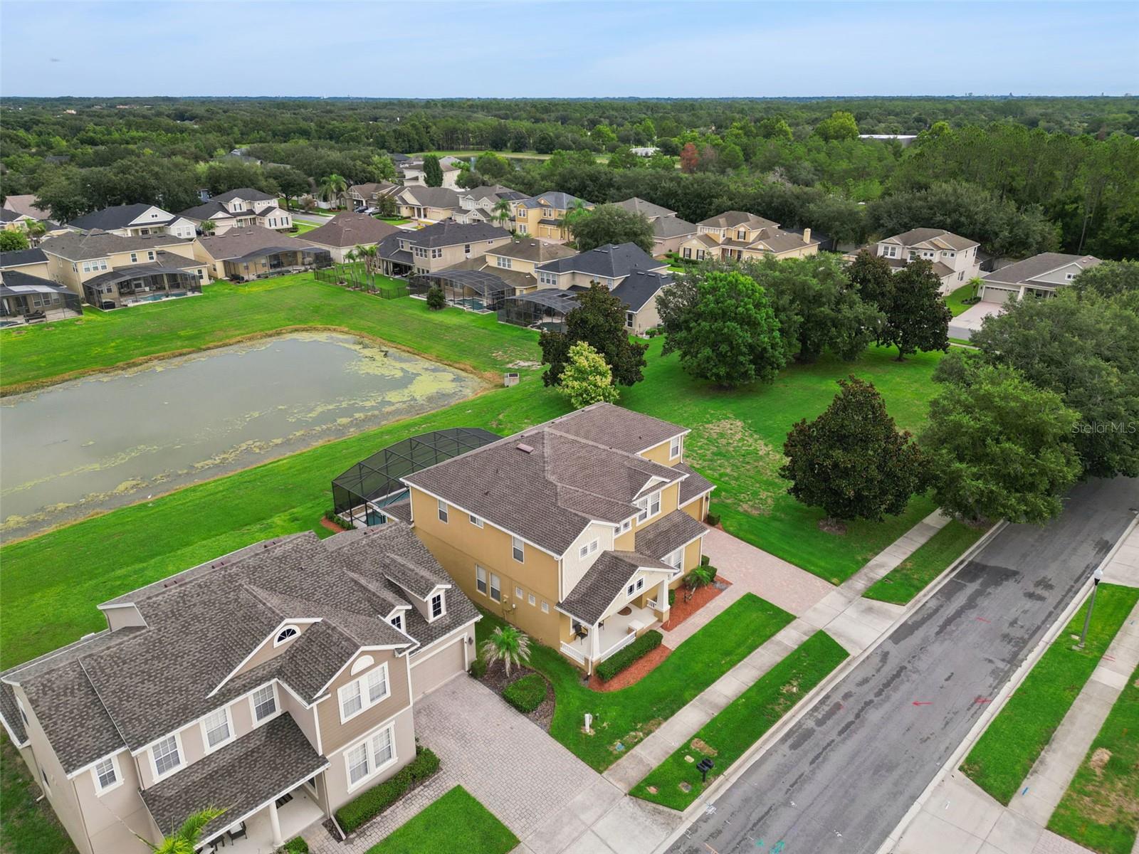 GRANDE PINES - Residential