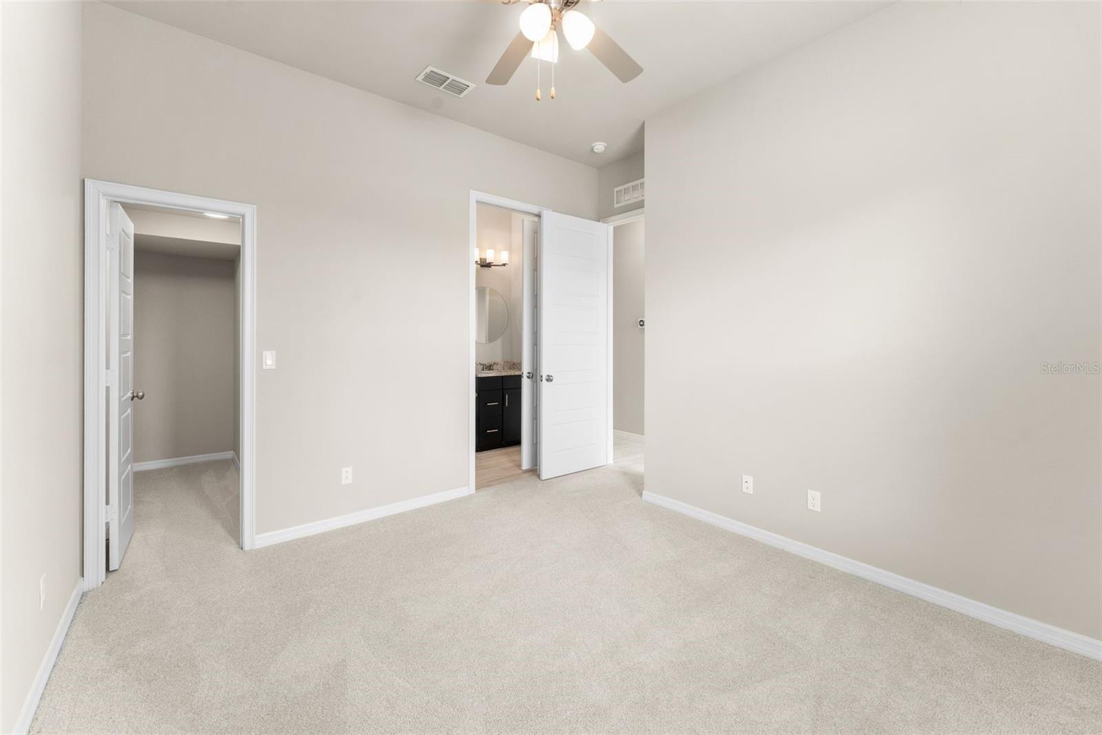 GRAND PRESERVE AT KANAPAHA PB 36 PG 1 - Residential