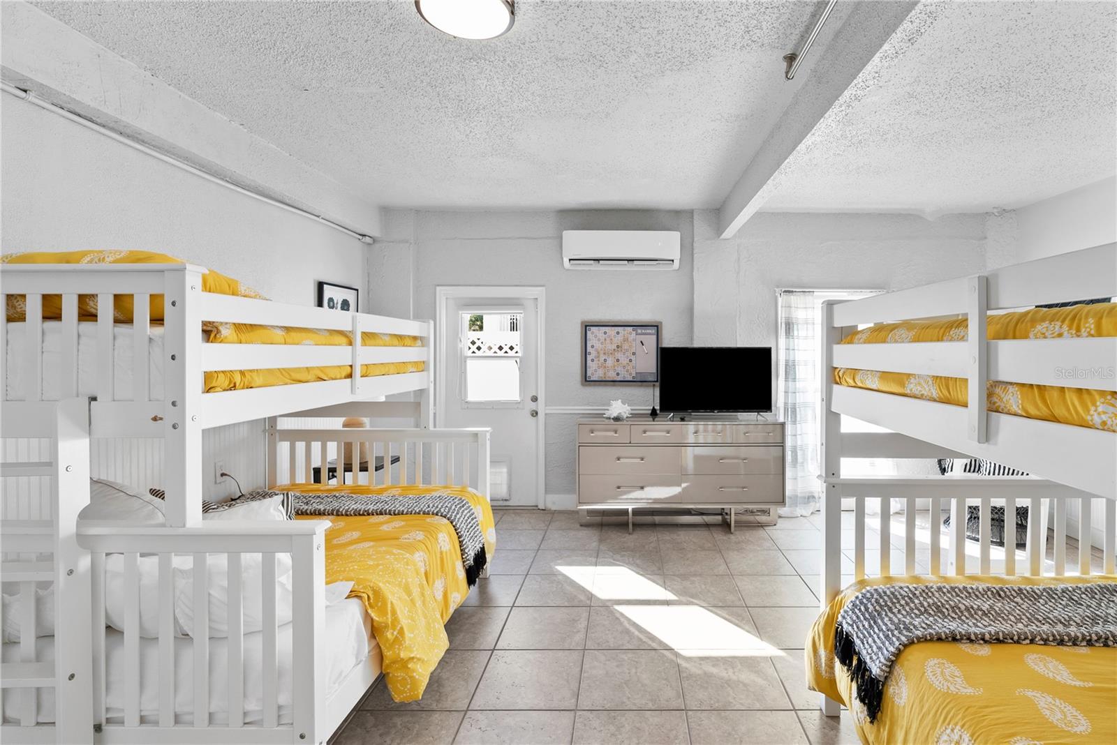 LIDO GARDENS SECOND ADD REP - Residential
