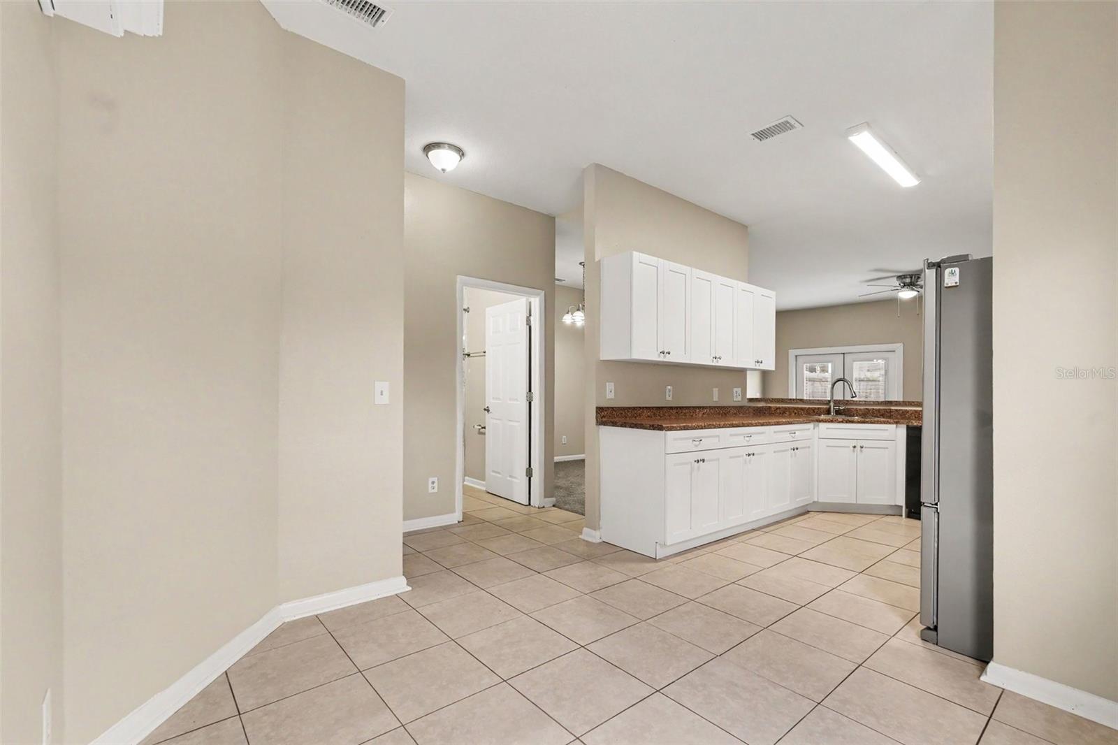 HENDRY & KNIGHTS ADD TO - Residential Lease