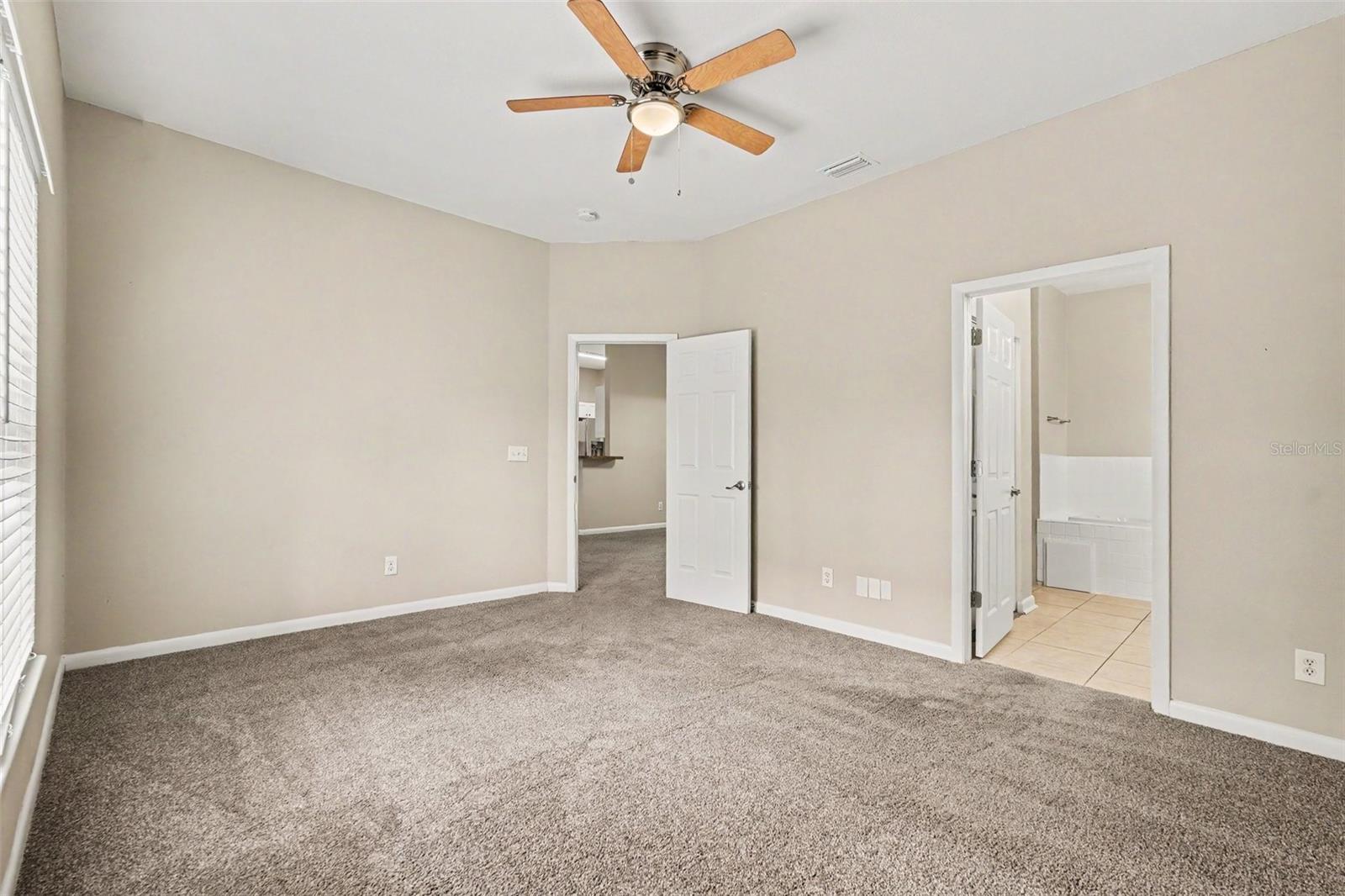 HENDRY & KNIGHTS ADD TO - Residential Lease