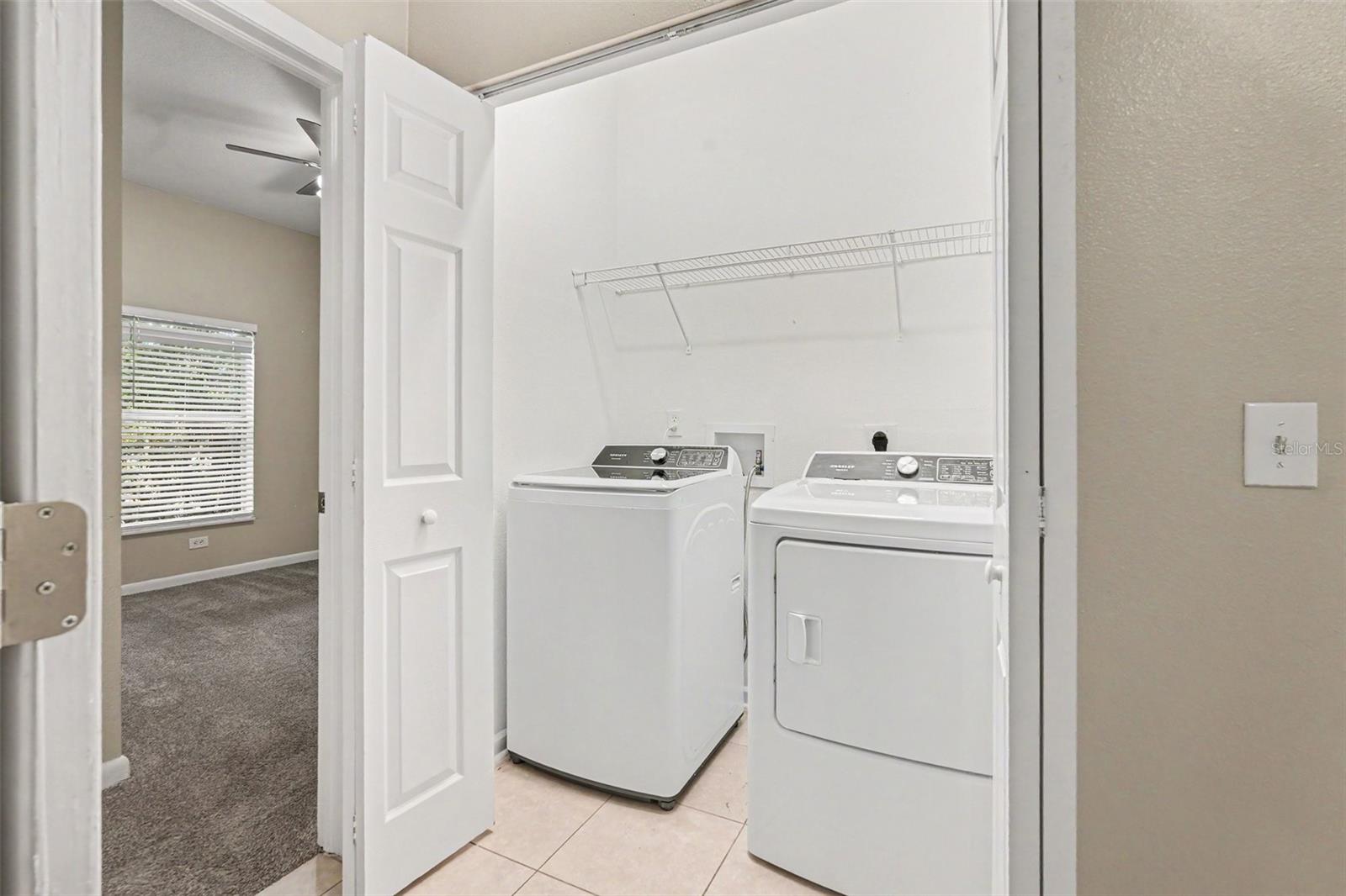 HENDRY & KNIGHTS ADD TO - Residential Lease