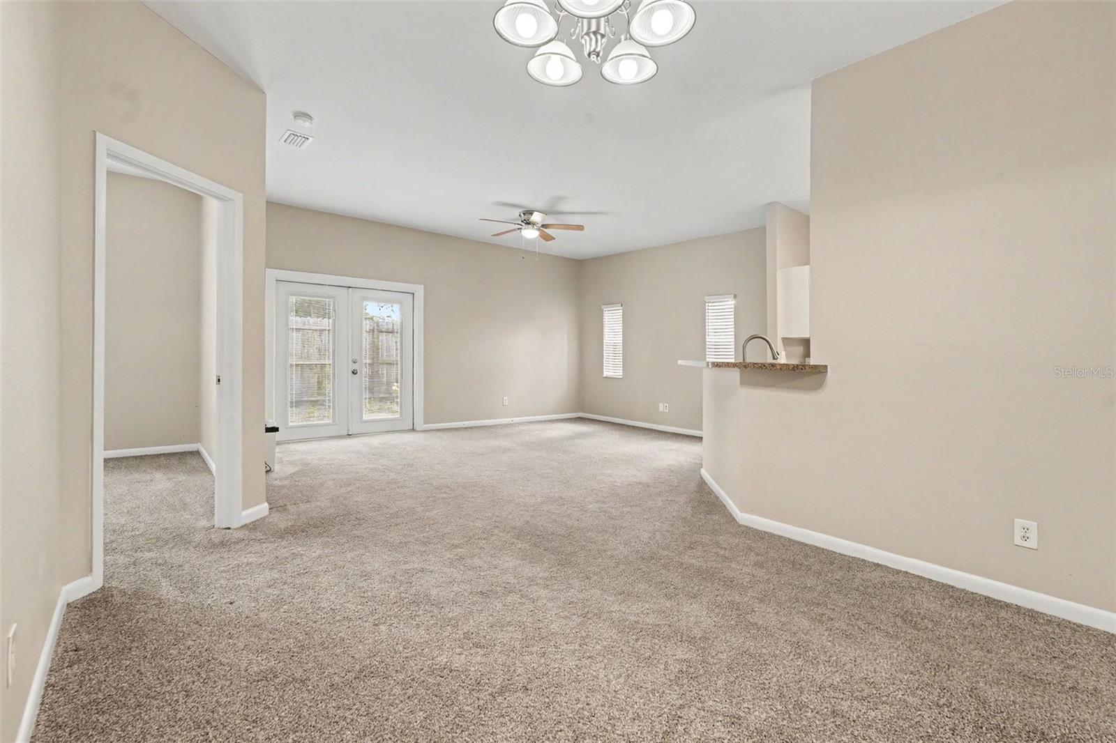 HENDRY & KNIGHTS ADD TO - Residential Lease